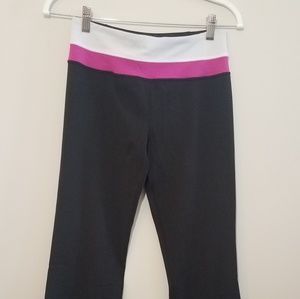 Lululemon Athletica Yoga Flare Pants 6